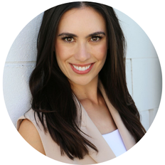 Lindsay MacMillan